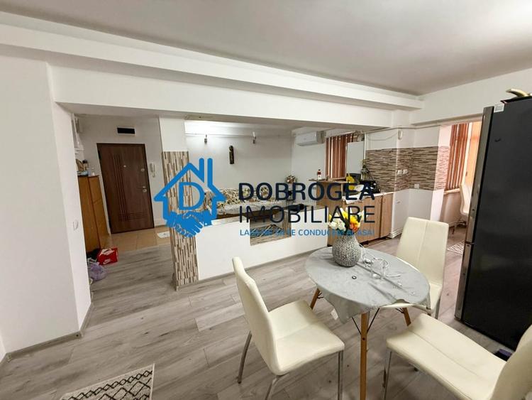 E3- 4 CAMERE DECOMANDAT ETAJ 3, CENTRALA GAZ - 1