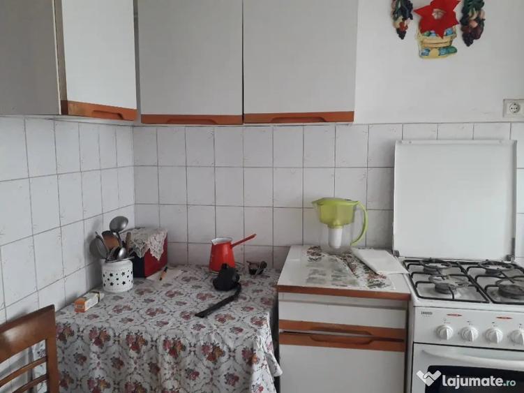 Apartament cu 2 camere decomandat în Ultracentral