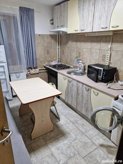 Inchiriez garsoniera - 3