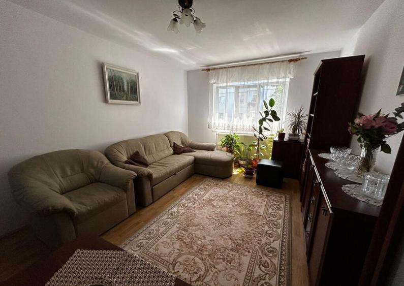 DE VANZARE, apartament 3 camere, mobilat si utilat, Al. T Ne - 2