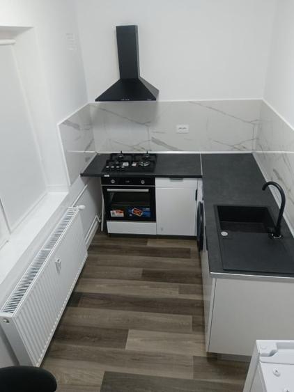 Garsoniera metrou Muncii/mijloace de transport, prima închiriere, stil moderen!! - 1