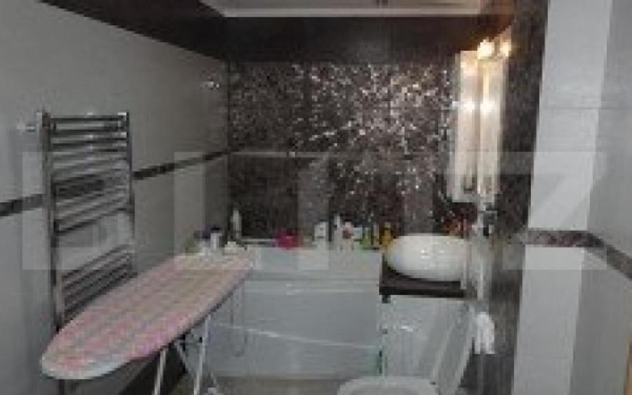 Apartament de vanzare, cu 4 camere, 92 mp, zona ultracentra - 7