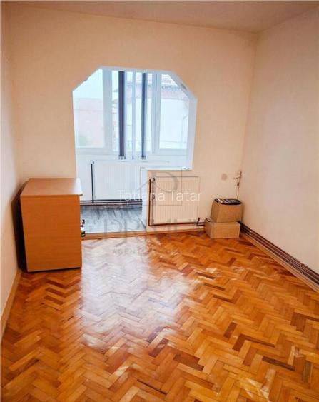 Aradului - 3 camere - decomandat - centrala proprie - ZONA E