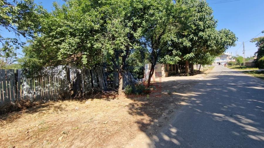 Teren de vanzare - Fundulea, locatie excelenta pentru viitoarea ta casa - 1