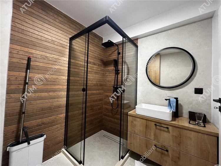Apartament cu 3 camere în Sud