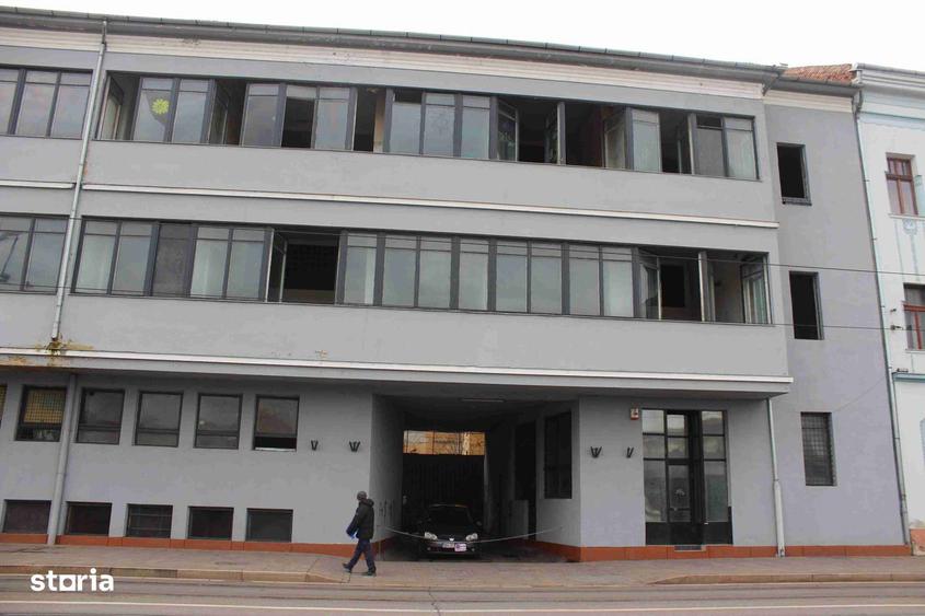Spa?iu industrial de 1560 mp in Oradea, Independentei nr 5 - 2