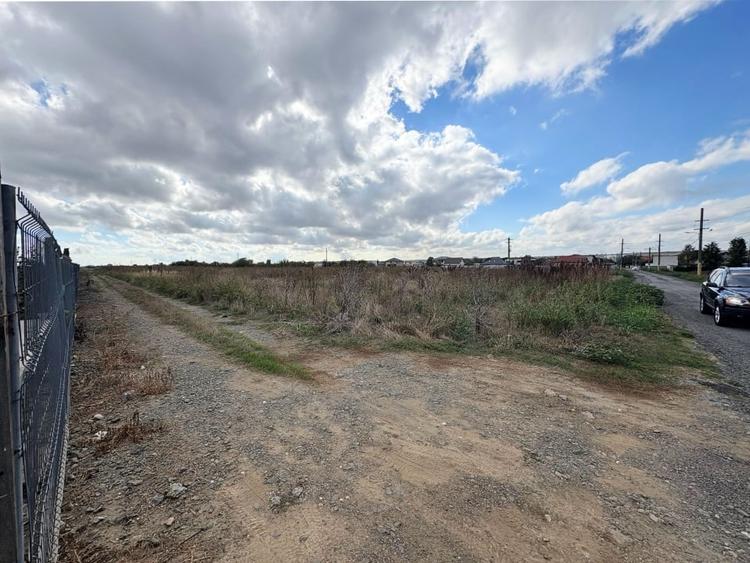 Teren Intravilan, 3334 mp in Valu lui Traian - 2