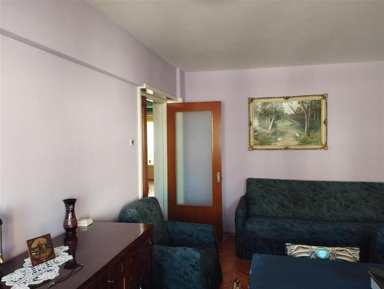 3 camere decomandate centru - 16