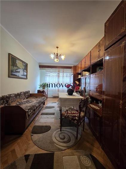 Apartament 4 Camere Micro 16 Et II - 2