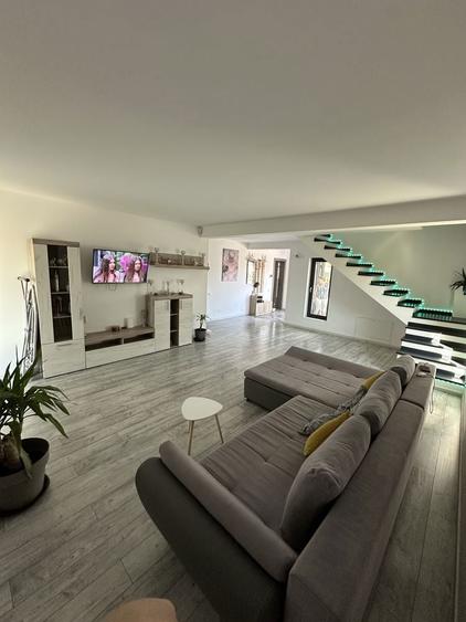 Vila moderna P+1 cu piscina Albesti - 5
