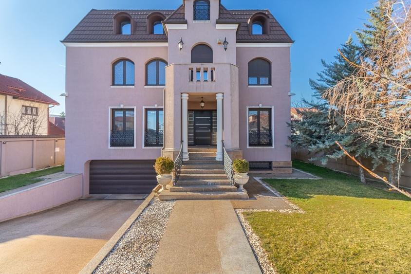 Vila cu piscina si garaj - 6 dormitoare - Pantelimon - 1