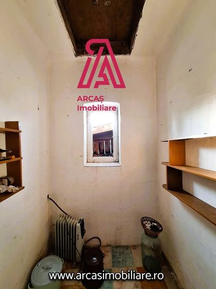 Casa individula de vanzare, teren 500 mp- zona centrala -Terezian! - 8