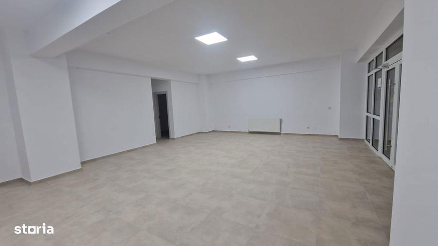Spatiu comercial, 91mp, Rovine, zona Garii - 1