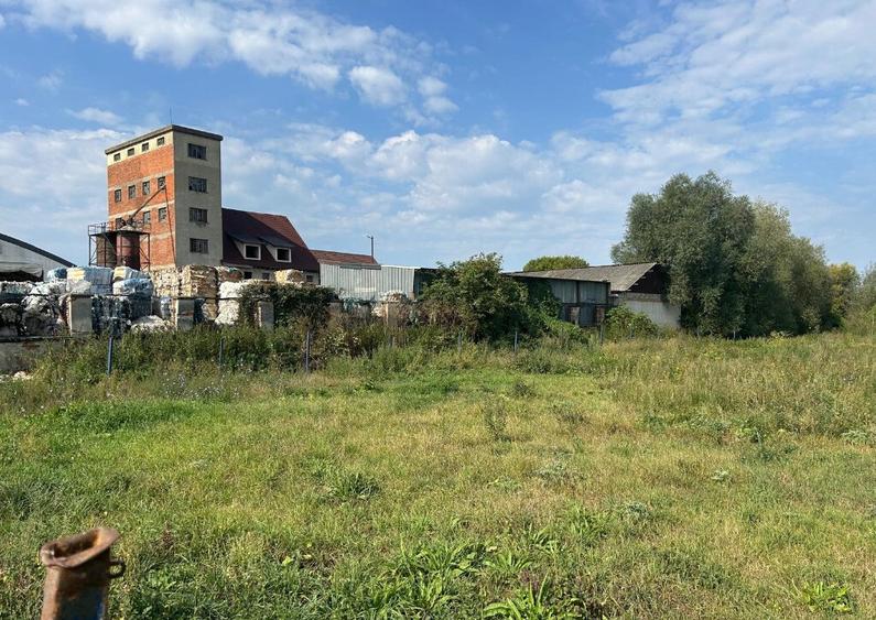 Teren intravilan Halchiu, str. Feldioarei 1600 mp - 4