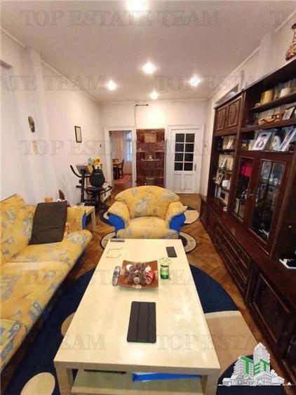 Vila cu aspect de conac in centrul Ploiestiului, ideala pentru locuinta, birou s - 13