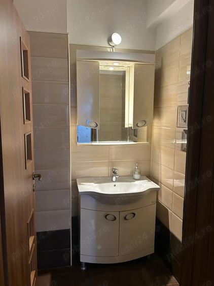 Inchiriez Apartament 3 camere, 111 mp, parcare, Mall Vitan, Proprietar - 10