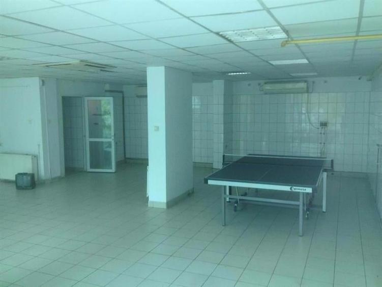 Spatiu Comercial  zona Lunca - 4
