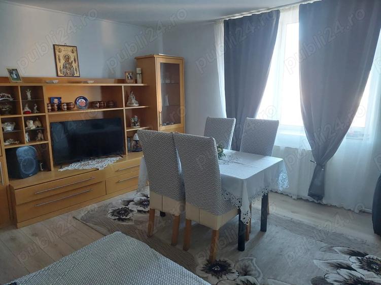 Proprietar Vand casa Slimnic - 1