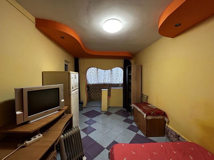 De inchiriat garsoniera - 2