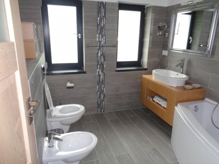 Apartament cu 4 camere in cladire de birouri - 6