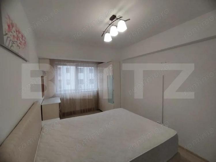 Apartament cu 3 camere decomandat în Miroslava
