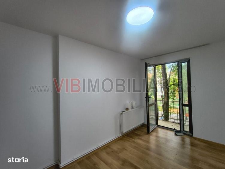 Apartament de vanzare - 2 camere, 44 mp, decomandat, nemobilat - zona - 5