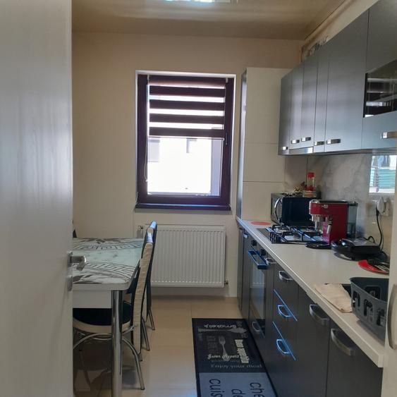 Apartament cu 2 camere decomandat, mobilat în Dobroești
