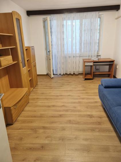 Apartament cu 2 camere în Telegrafului — fotografia 3