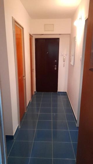Apartament cu 2 camere decomandat în Alexandru Obregia