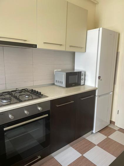 Apartament 2 camere zona Avantgarden mobilat/utilat(loc de parcare) - 5