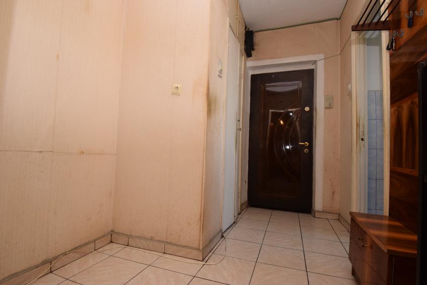 Apartament cu 3 camere decomandat în 1 Decembrie 1918