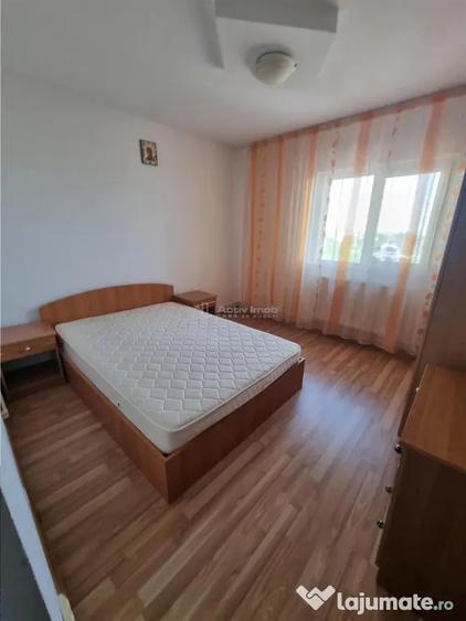 Apartament cu 2 camere decomandat în 1 Mai