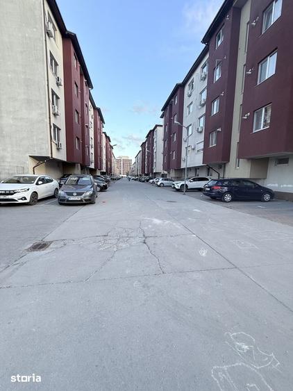 Apartament cu 3 camere în Prelungirea Ghencea