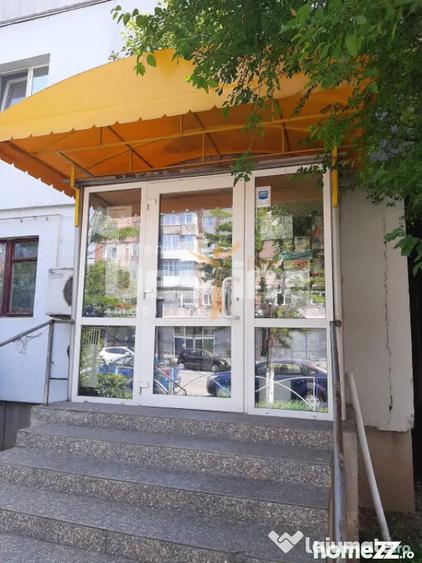 Spațiu comercial, de 48 mp, în Hunedoara