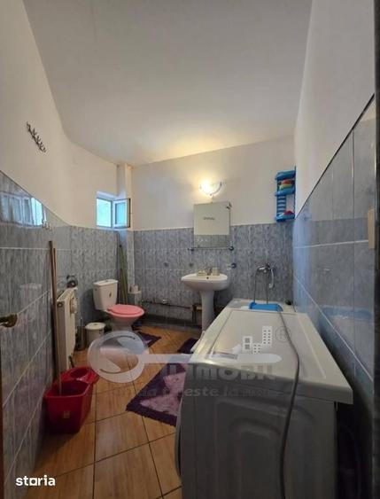 Apartament cu 2 camere în Mircea cel Bătrân