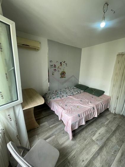 Garsonieră în Nicolina
