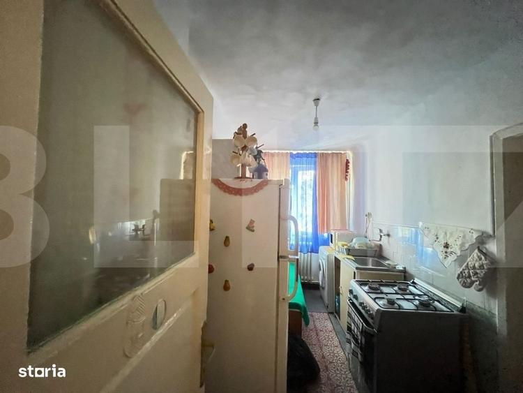 Apartament cu 3 camere semidecomandat în Central