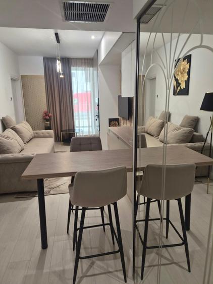 Apartament cu 2 camere semidecomandat în Pipera