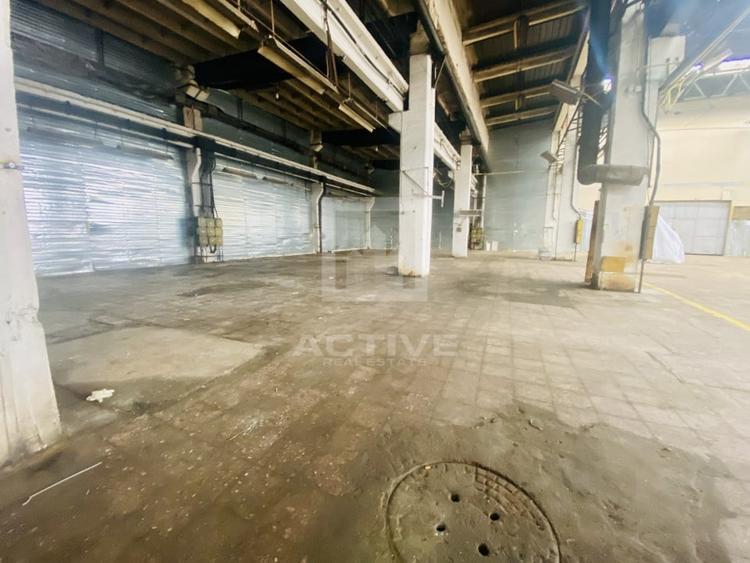 Spațiu industrial, de 450 mp, în Iris