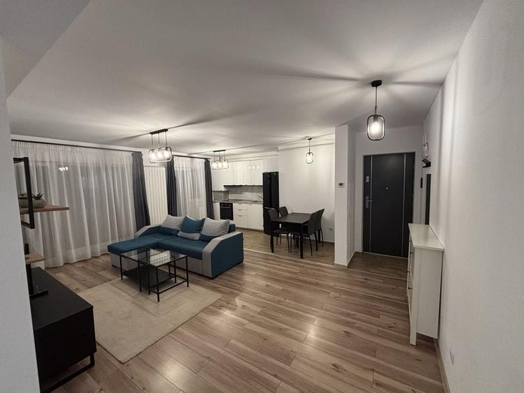 Apartament cu 3 camere decomandat în Vest