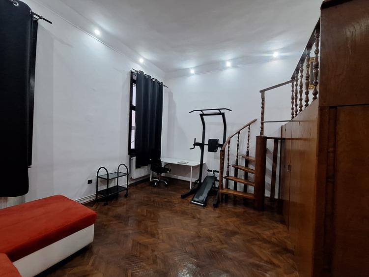 Garsonieră decomandată, mobilată în Ultracentral