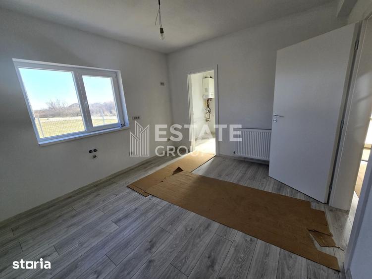 Casă cu 4 camere cu Teren 300 Mp în Ciarda Roșie