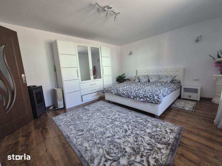 Casă cu 3 camere cu Teren 386 Mp în Central