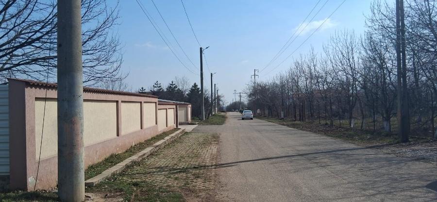 Teren intravilan 3.084 mp zona Ciresi - 2