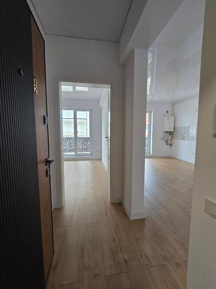 Apartament cu 2 camere decomandat în Dobroești