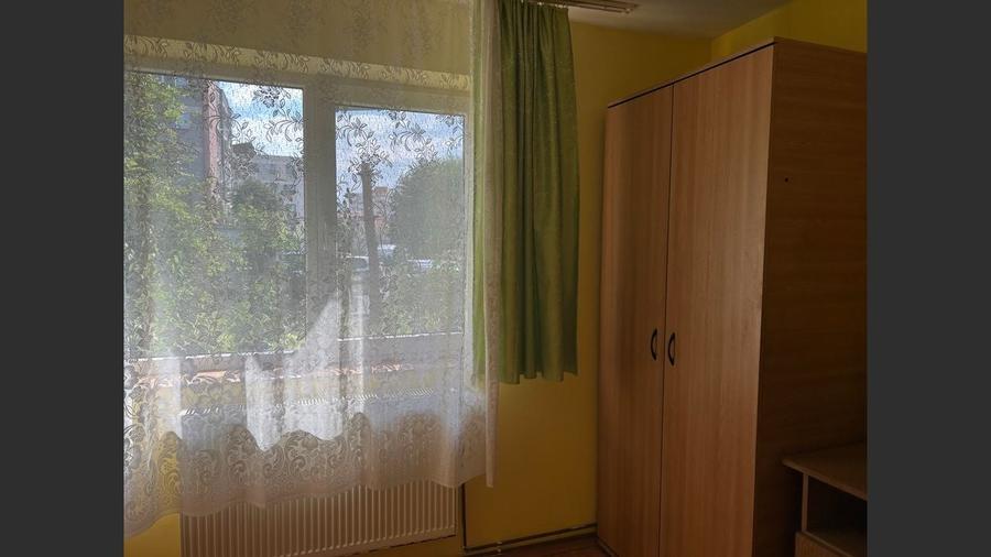 Apartament cu 3 camere, parter, zona Mioriței - 3