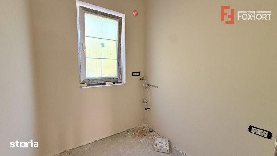 Duplex cu 4 camere de vanzare in localitatea Mosnita Veche - 16