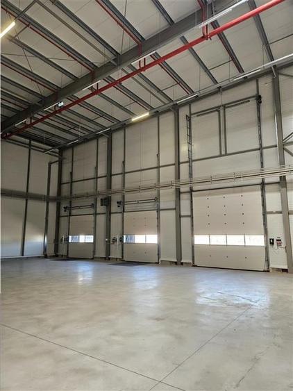 Spatiu Industrial - 2500 mp - Logistica - Productie - Depozitare - Distributie - 12
