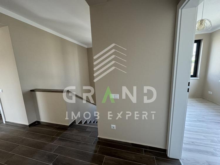 TOTUL NOU!Casa individuala,4 camere,3 BAI,TERASA,GARAJ,zona Dezmir - 11