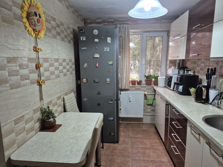 Vand apartament 2 camere, suprafata utila 52mp , Ploiesti Vest - 5